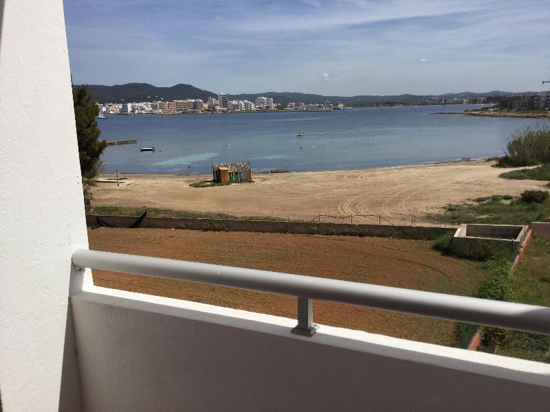 Apartamentos Alba San Antonio  Eksteriør billede