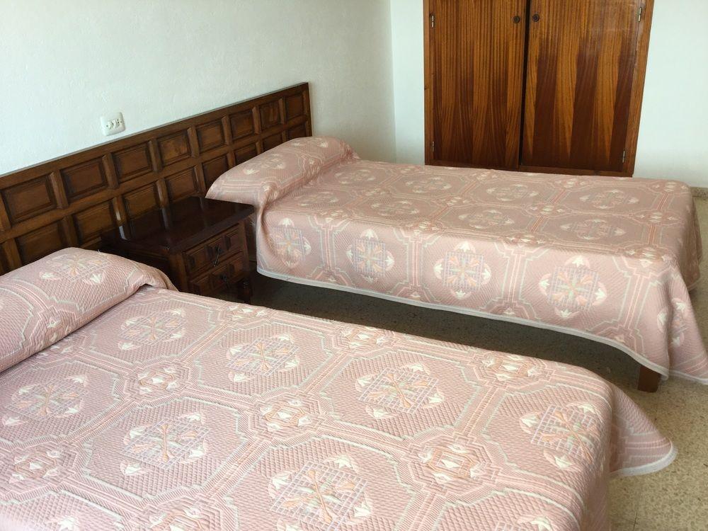 Apartamentos Alba San Antonio  Eksteriør billede