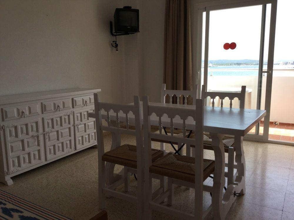 Apartamentos Alba San Antonio  Eksteriør billede