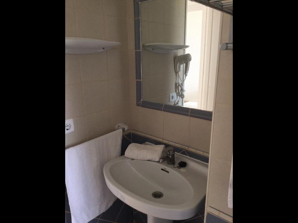 Apartamentos Alba San Antonio  Eksteriør billede